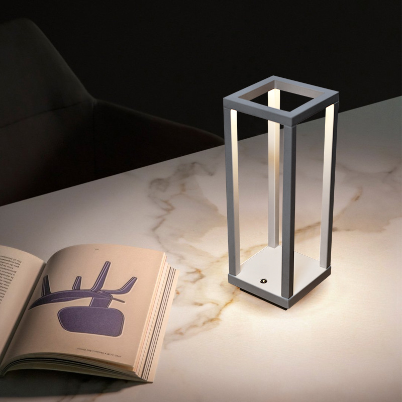 LED Touch Charging Desk Lamp W - Outdoor Lighting Restaurant のレビューと価格